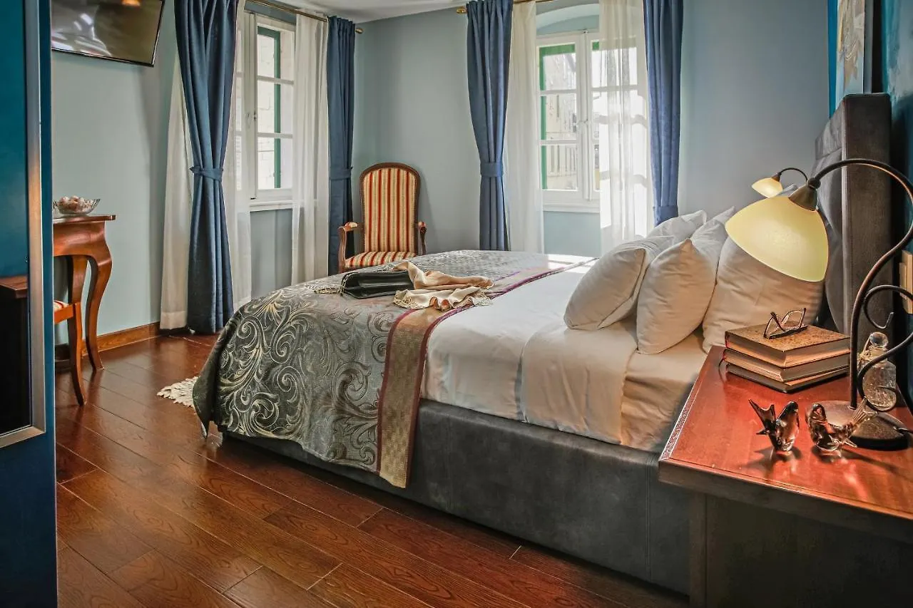 Theatre Luxury Rooms Split