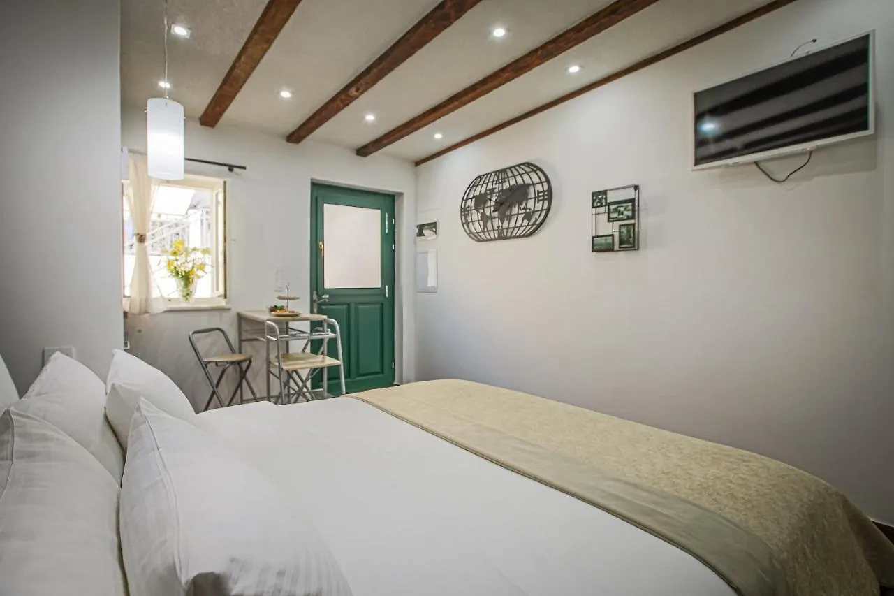 Bed & Breakfast Theatre Luxury Rooms Split